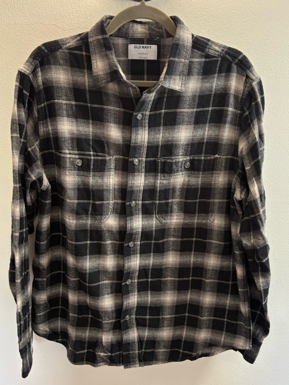 Old Navy Black Plaid Flannel Button Down Shirt L